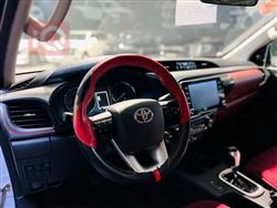 تويوتا هايلوكس